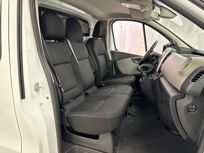 Renault Trafic vaihtoauto