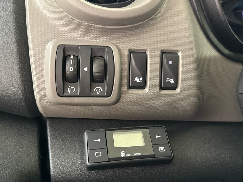 Renault Trafic vaihtoauto