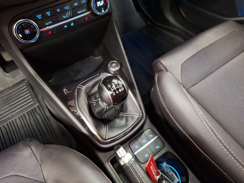 Ford Fiesta vaihtoauto