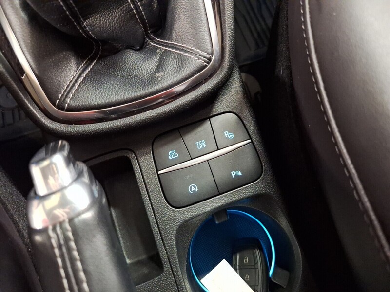 Ford Fiesta vaihtoauto