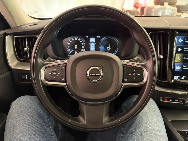 Volvo XC60 vaihtoauto