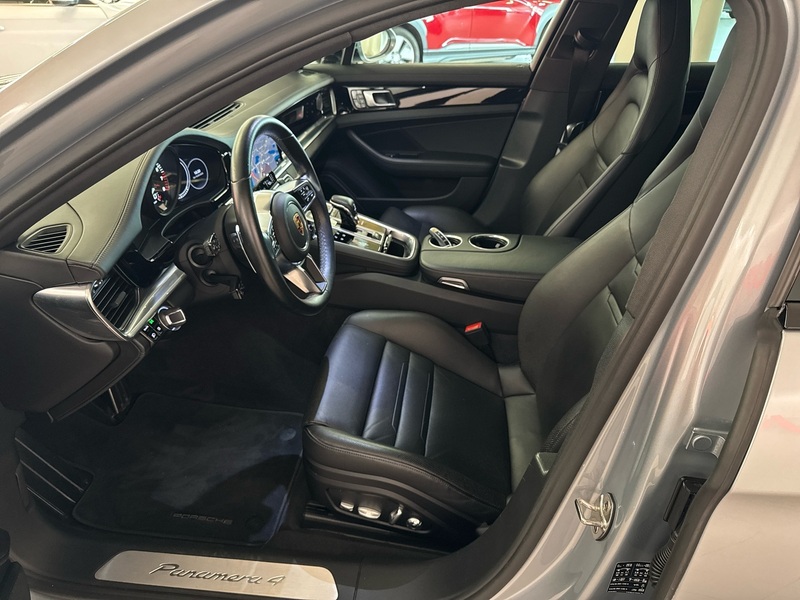 Porsche Panamera vaihtoauto