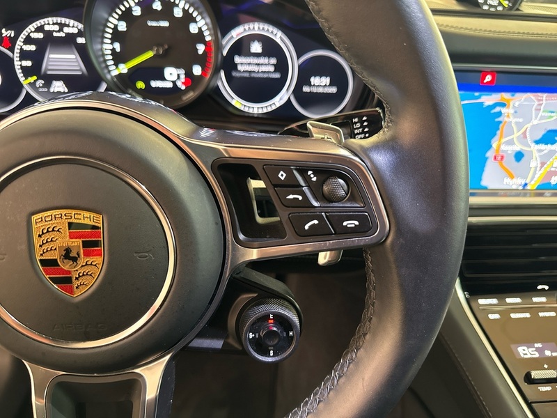 Porsche Panamera vaihtoauto