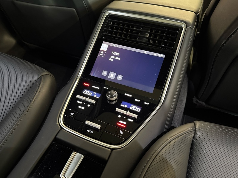 Porsche Panamera vaihtoauto