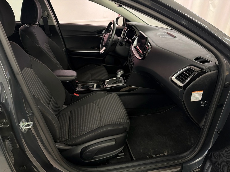 Kia XCeed vaihtoauto