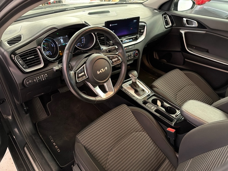 Kia XCeed vaihtoauto