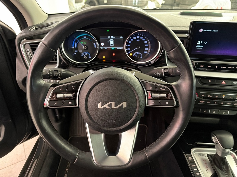 Kia XCeed vaihtoauto