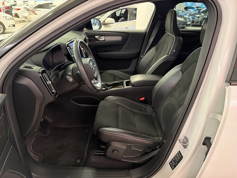 Volvo XC40 vaihtoauto