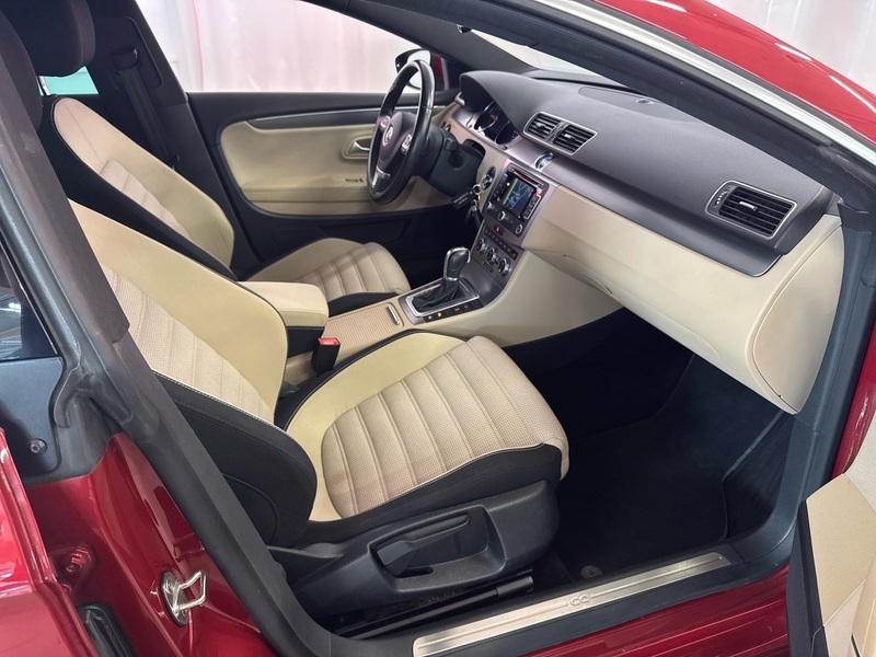 Volkswagen CC vaihtoauto