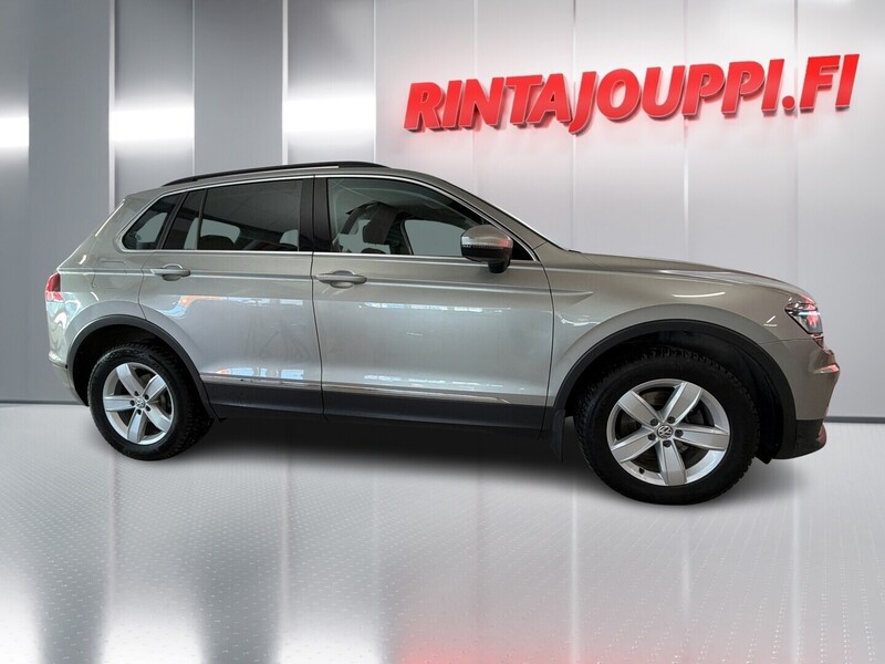 Volkswagen Tiguan vaihtoauto