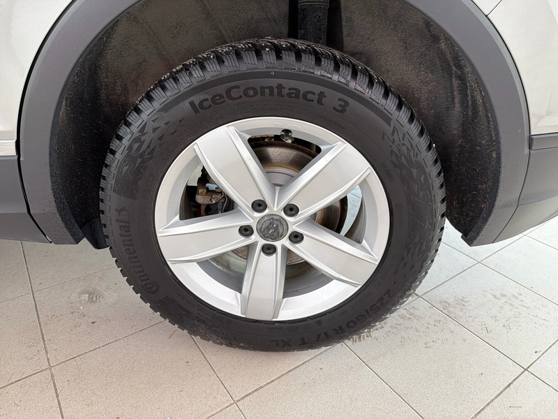 Volkswagen Tiguan vaihtoauto