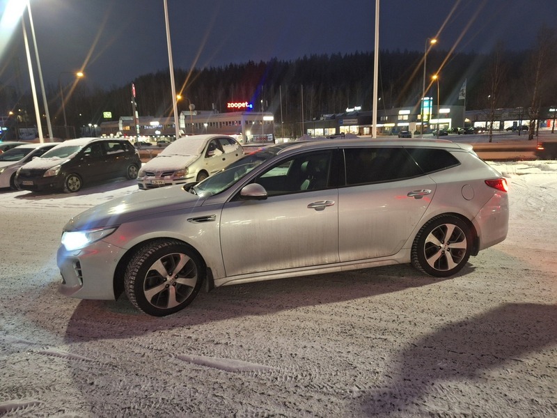 Kia Optima vaihtoauto