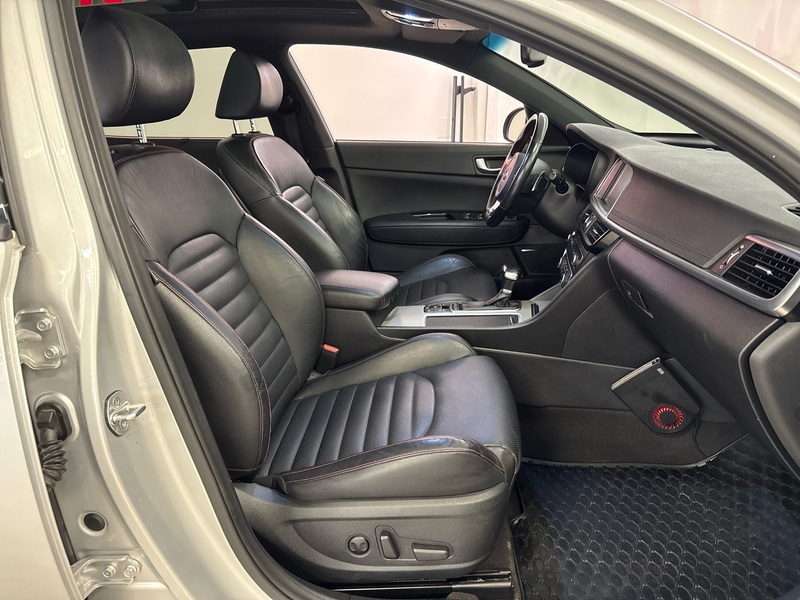 Kia Optima vaihtoauto