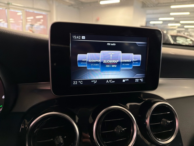 Mercedes-Benz GLC vaihtoauto