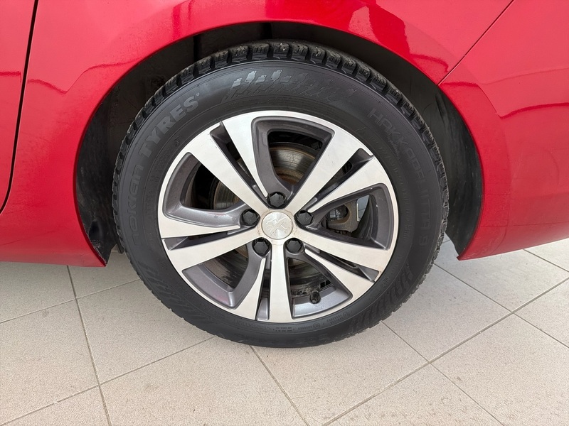 Peugeot 308 vaihtoauto