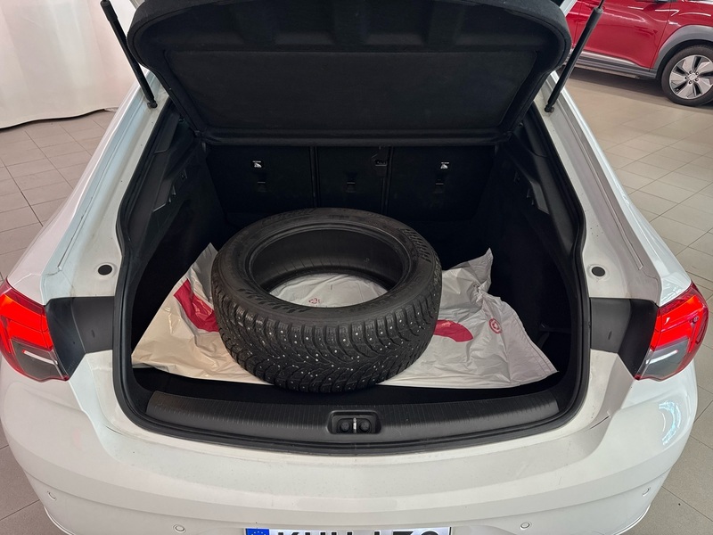 Opel Insignia vaihtoauto