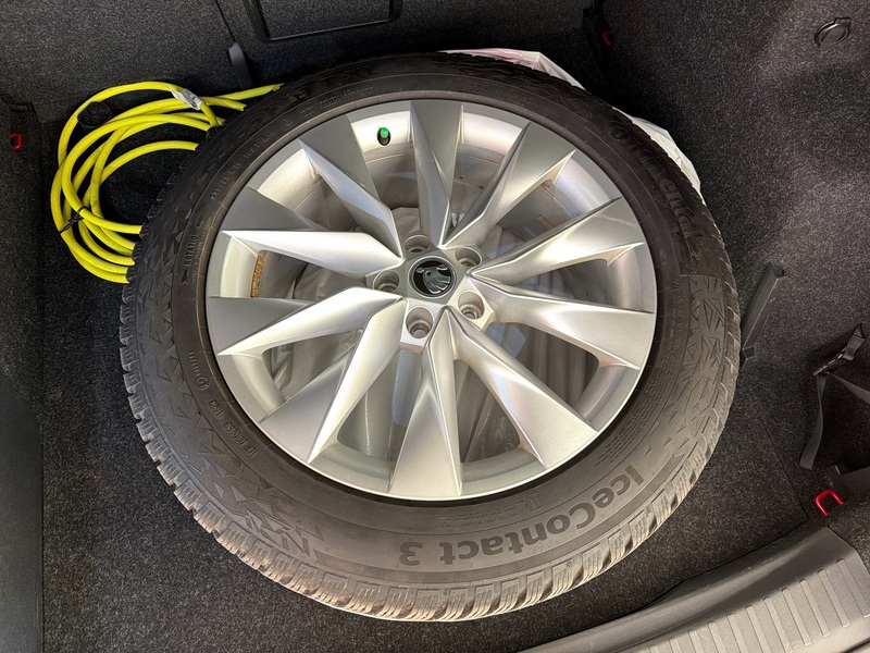 Skoda Enyaq vaihtoauto