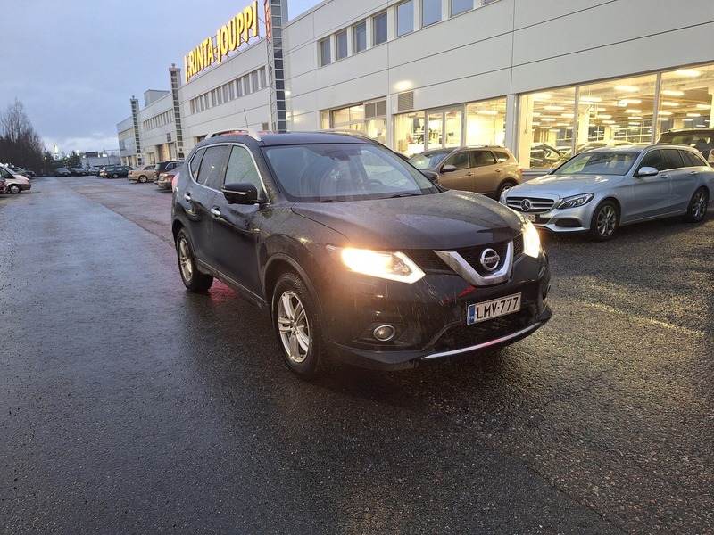 Nissan X-Trail vaihtoauto
