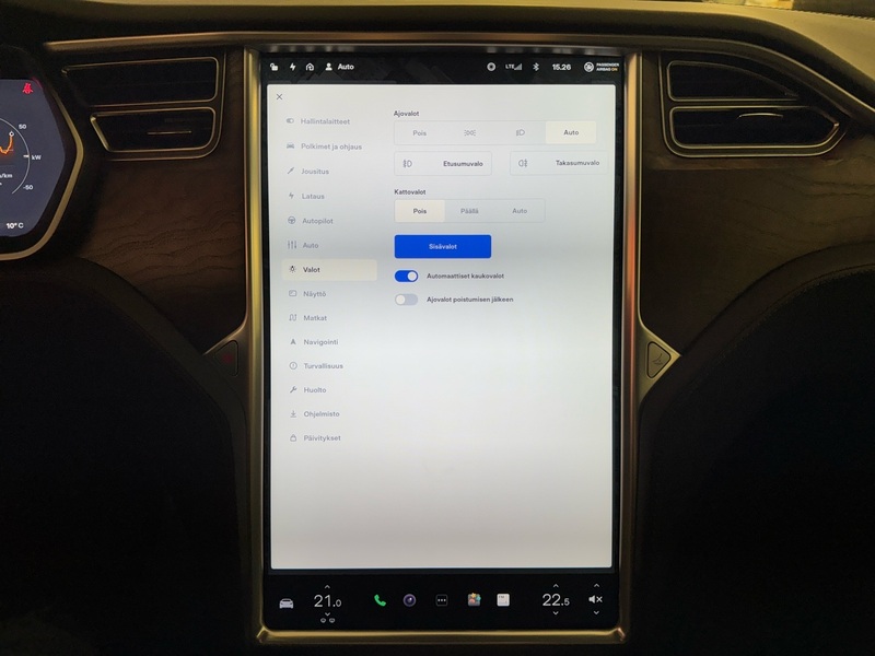 Tesla Model S vaihtoauto