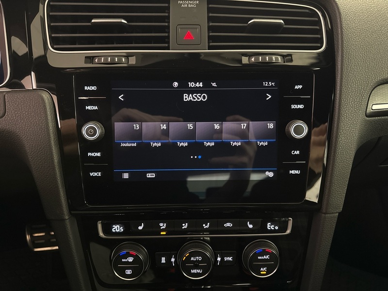 Volkswagen Golf vaihtoauto