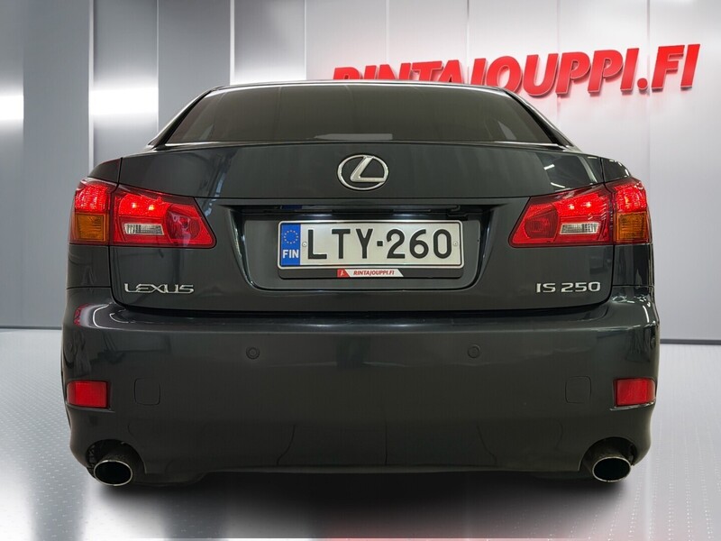 Lexus IS vaihtoauto
