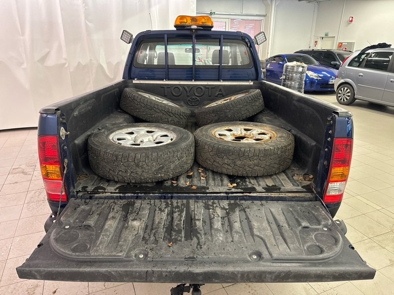 Toyota Hilux vaihtoauto