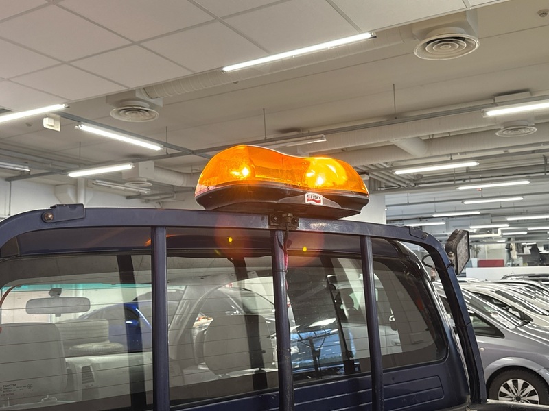 Toyota Hilux vaihtoauto