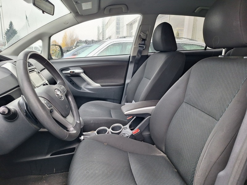 Toyota Verso vaihtoauto