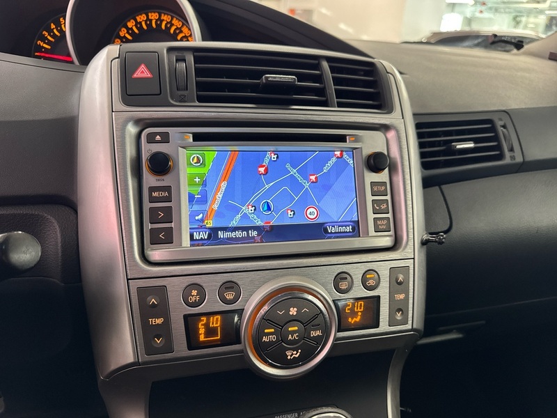 Toyota Verso vaihtoauto