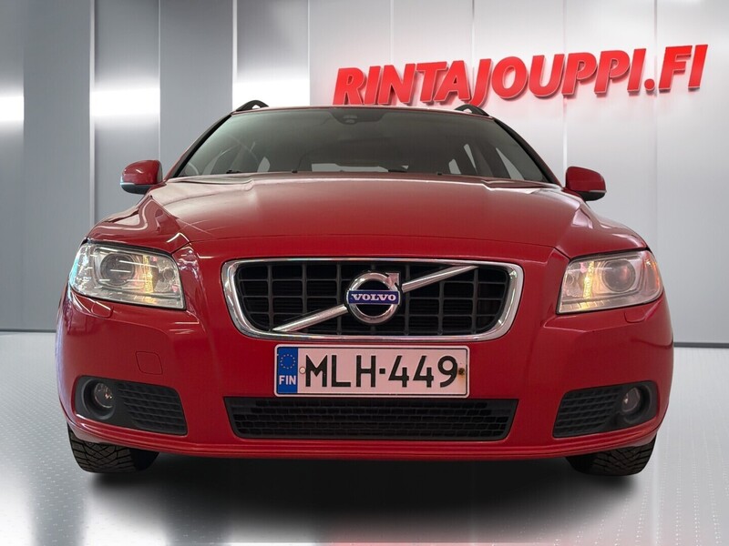 Volvo V70 vaihtoauto