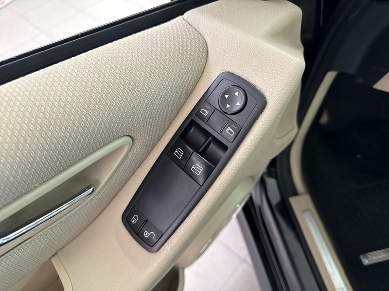 Mercedes-Benz B vaihtoauto