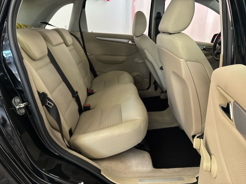 Mercedes-Benz B vaihtoauto