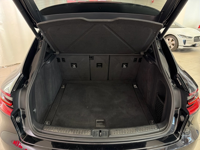 Porsche Macan vaihtoauto
