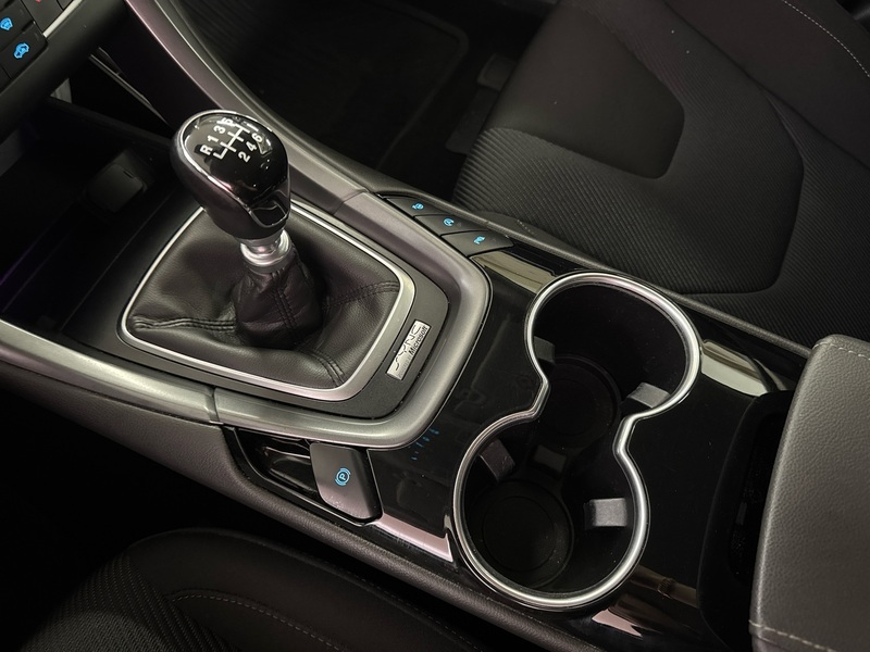 Ford Mondeo vaihtoauto