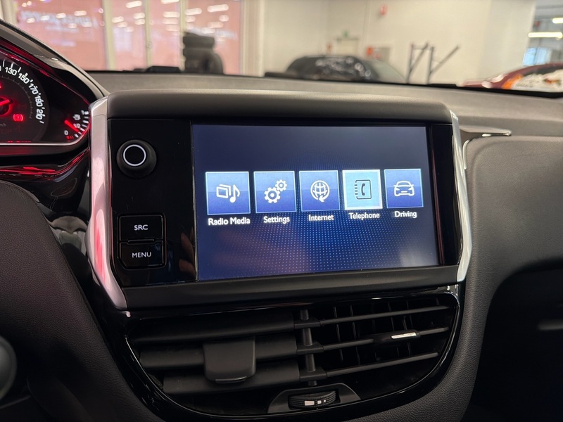 Peugeot 208 vaihtoauto