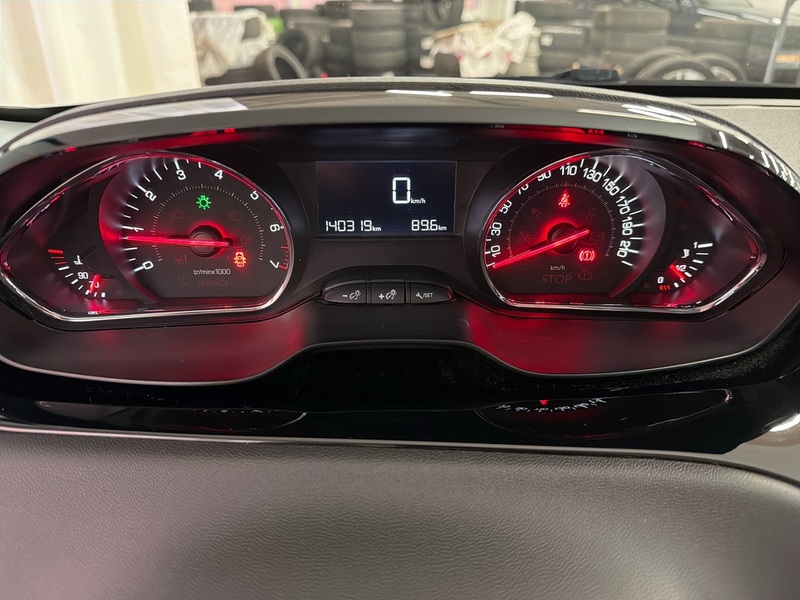 Peugeot 208 vaihtoauto