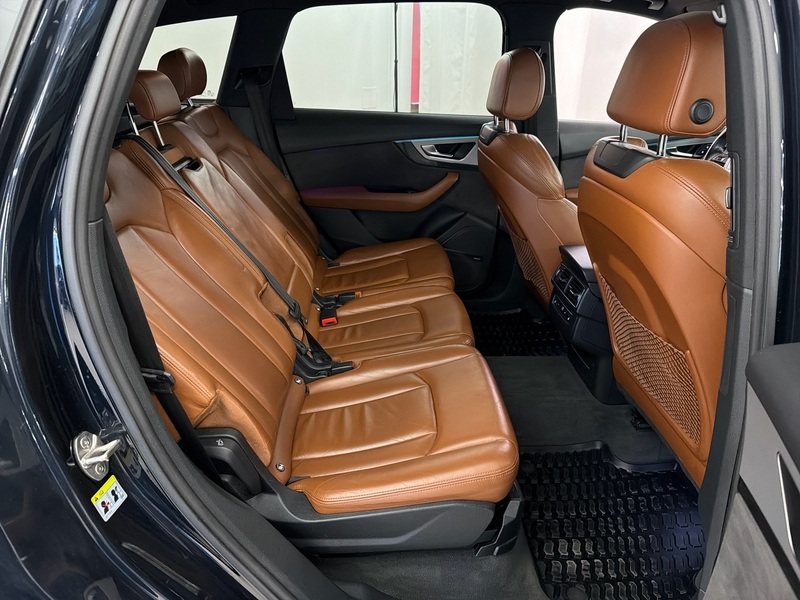 Audi Q7 vaihtoauto
