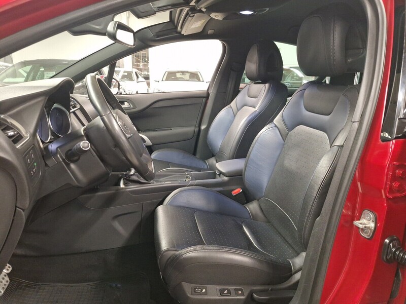 DS 4 vaihtoauto