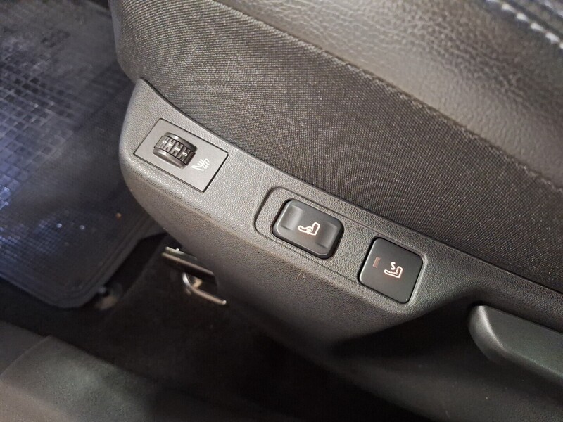 DS 4 vaihtoauto