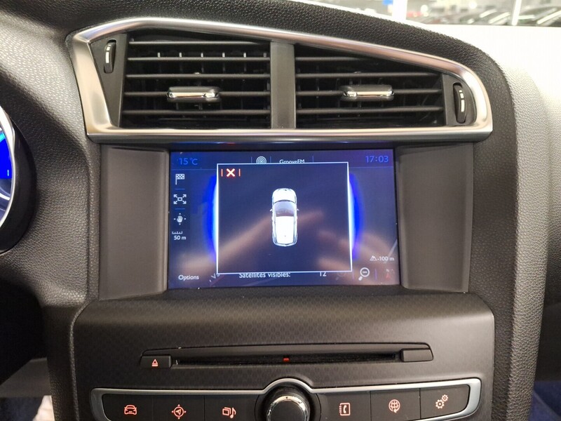 DS 4 vaihtoauto