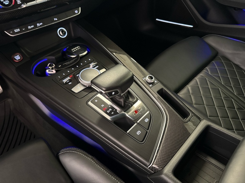 Audi S5 vaihtoauto