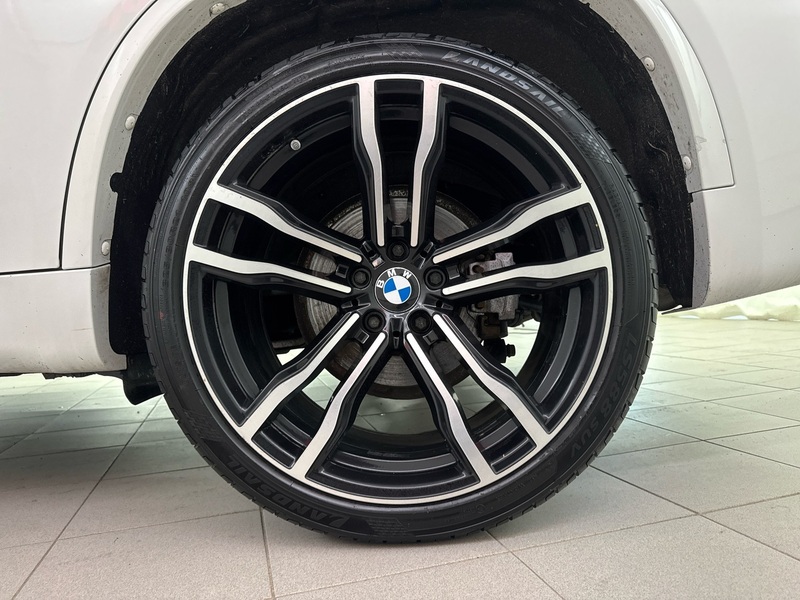 BMW X5 vaihtoauto