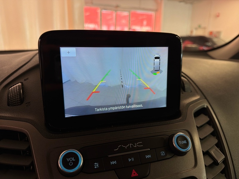 Ford Transit Connect vaihtoauto