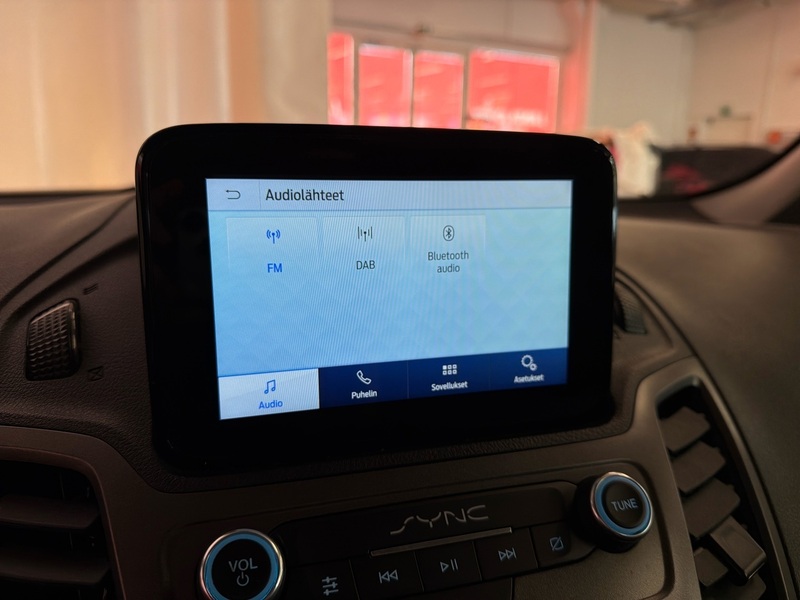 Ford Transit Connect vaihtoauto