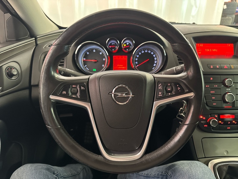 Opel Insignia vaihtoauto