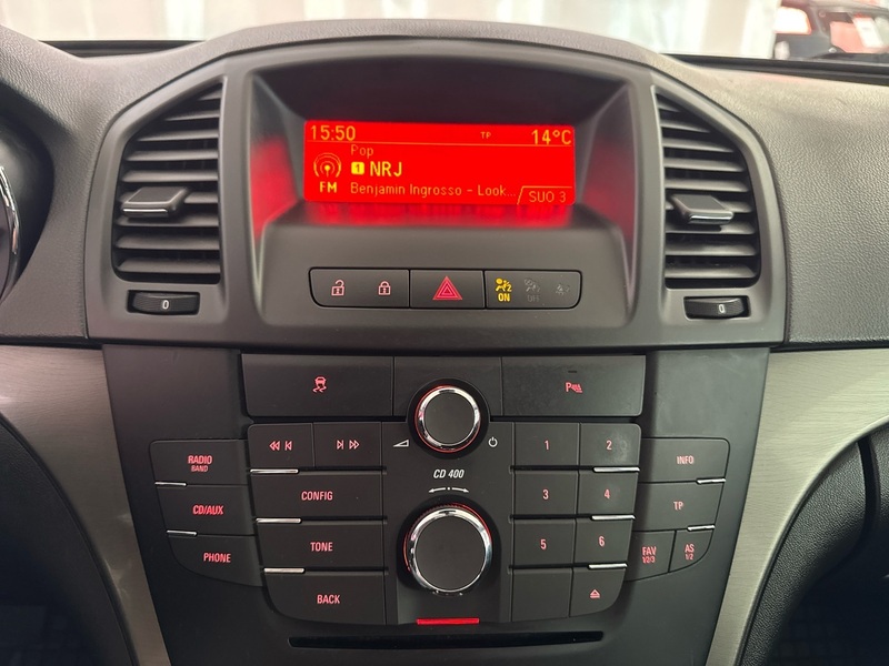 Opel Insignia vaihtoauto