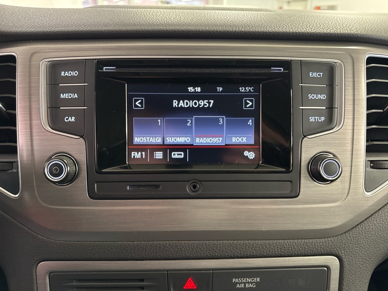 Volkswagen Golf Sportsvan vaihtoauto