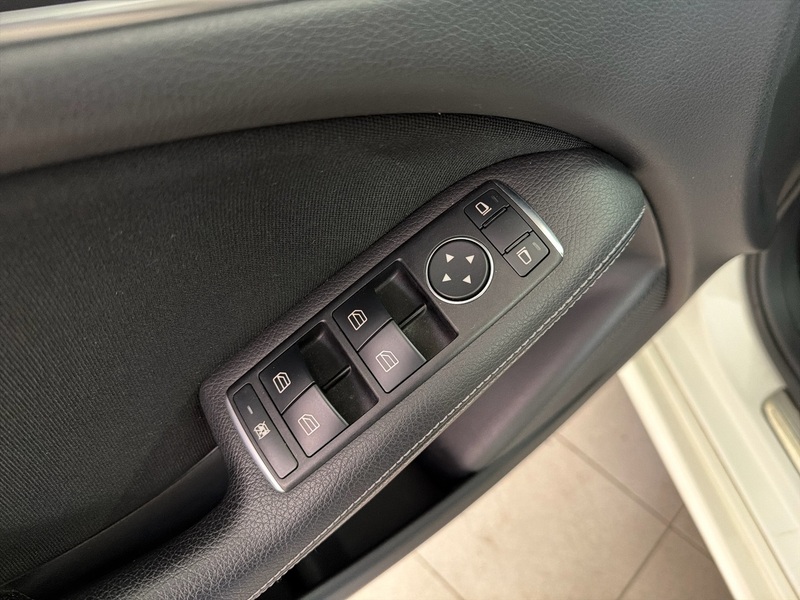 Mercedes-Benz B vaihtoauto