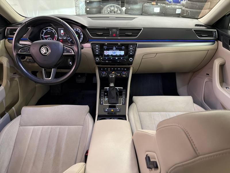 Skoda Superb vaihtoauto