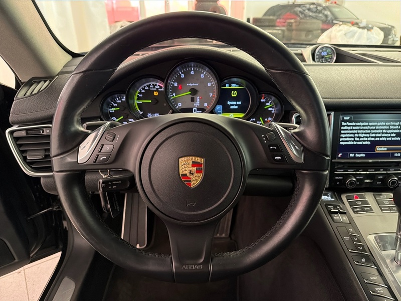 Porsche Panamera vaihtoauto